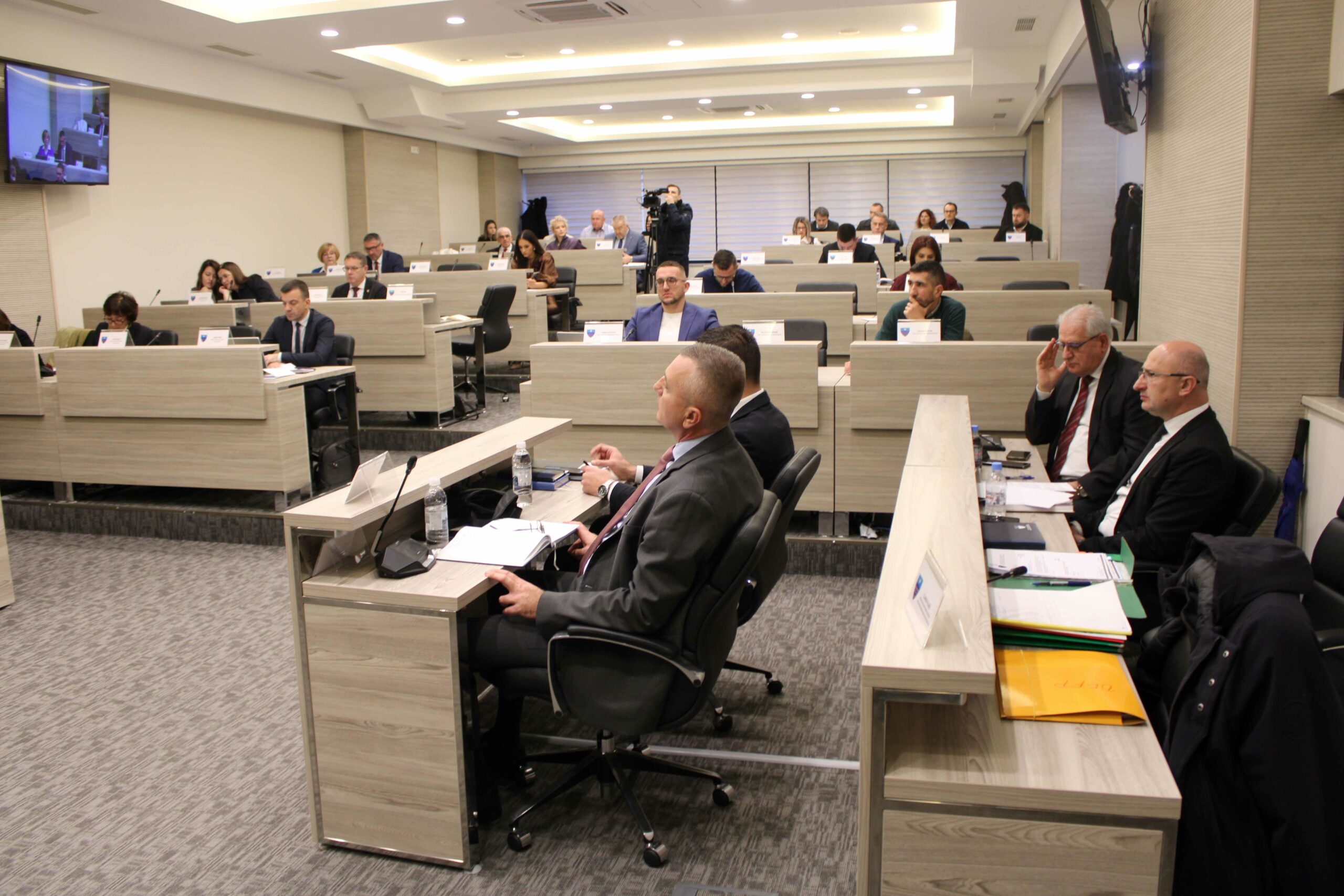 Read more about the article Održana sjednica Skupštine HNK