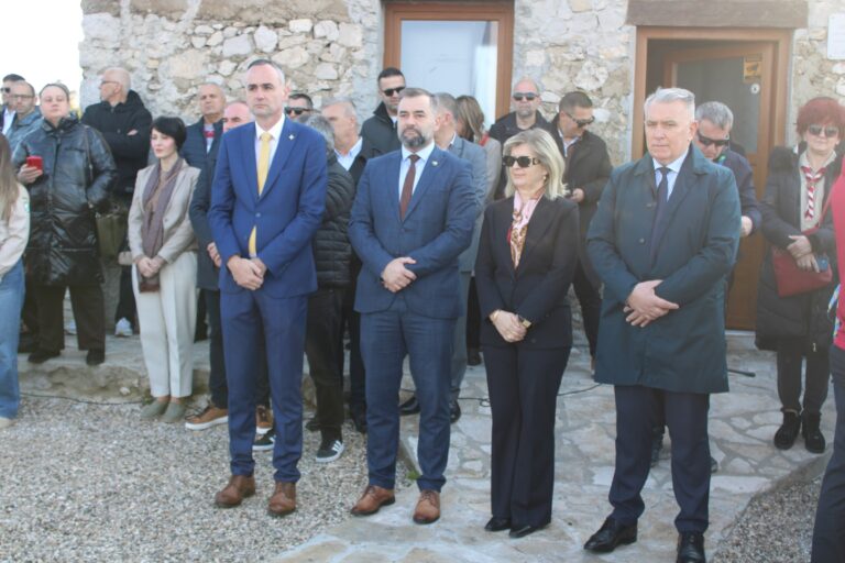 Read more about the article Obilježavanje Dana nezavisnosti u Mostaru